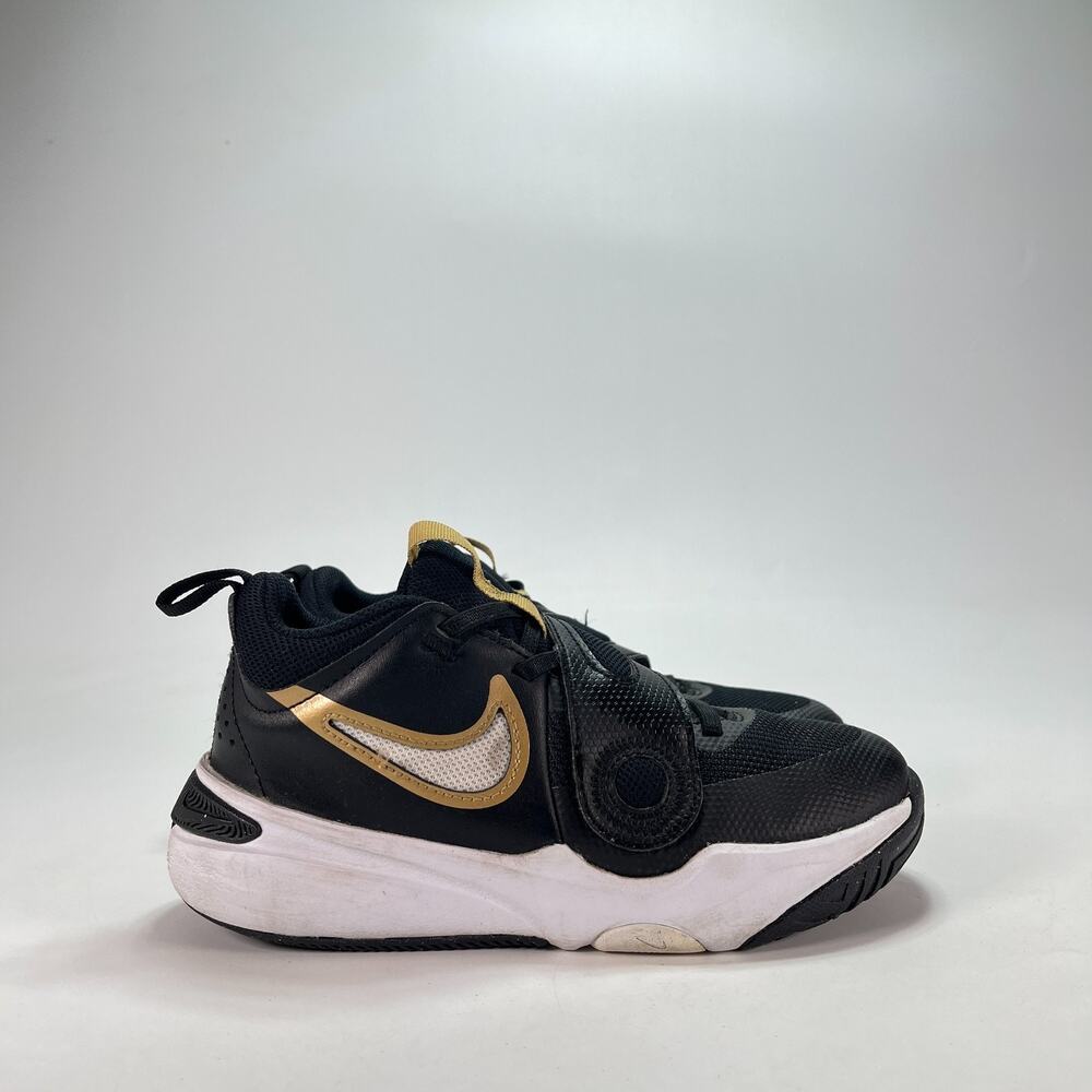 Nike Team Hustle D 11 Black Gold White Basketball Shoes DV8994-004 Youth Size 2Y